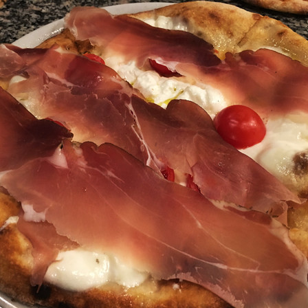 Covaccino con Squacquerone, Speck, Pomodorini